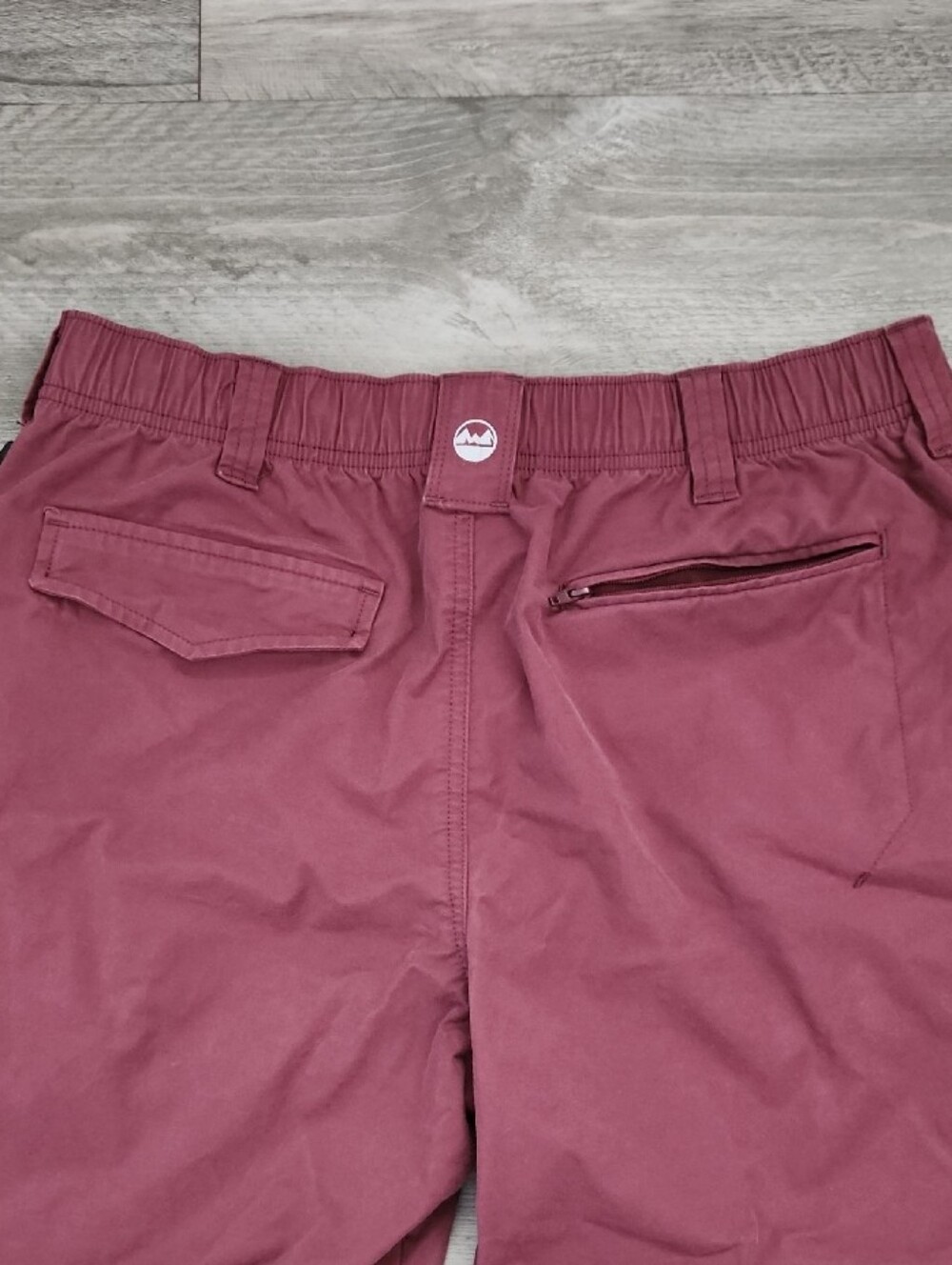 Wrangler Outdoors Flat Front Shorts 4 Pocket D-Ring Maroon Mens Size 34 - Picture 8 of 15